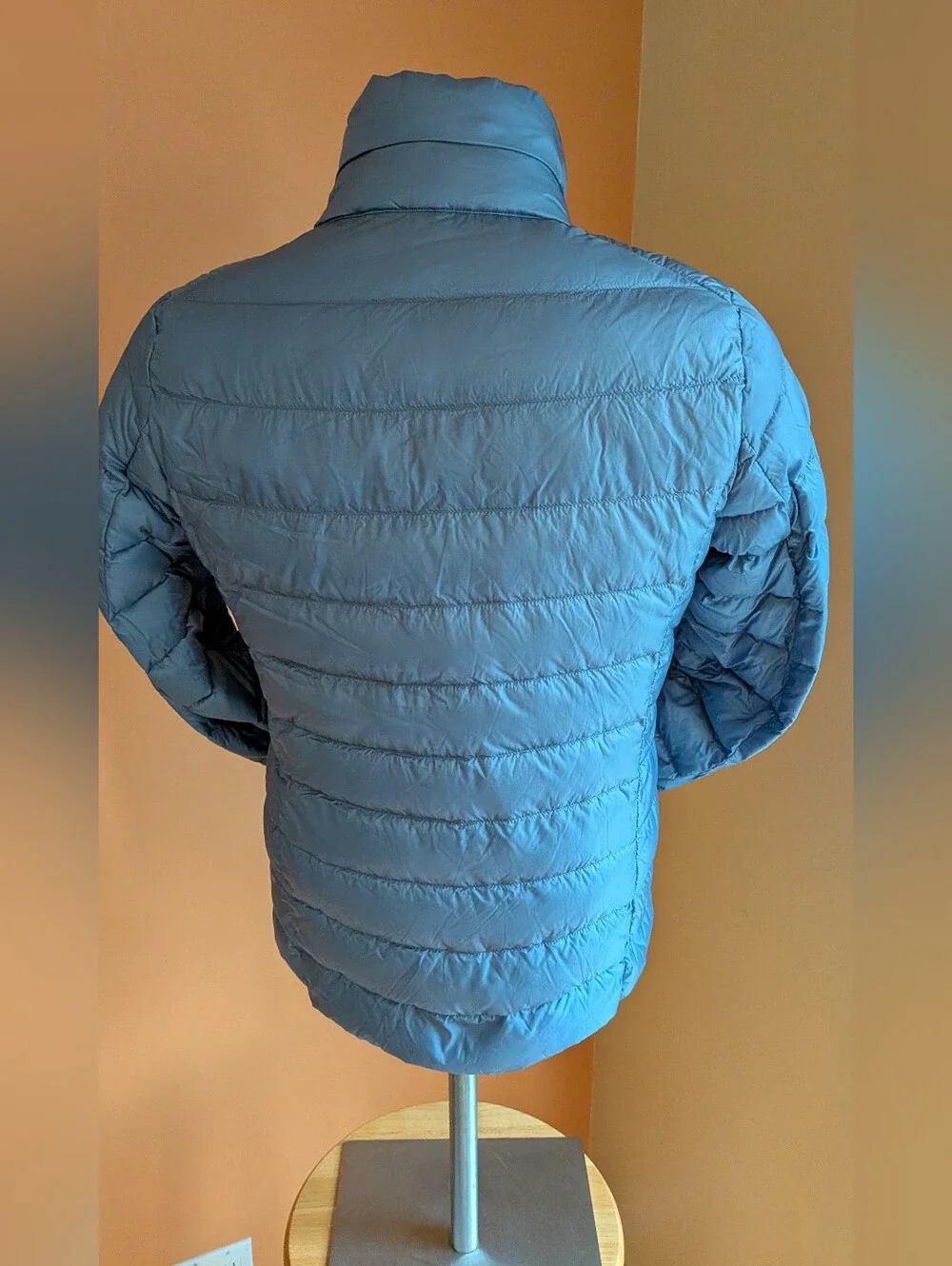Uniqlo Down Jacket Ultralight Women's Size M